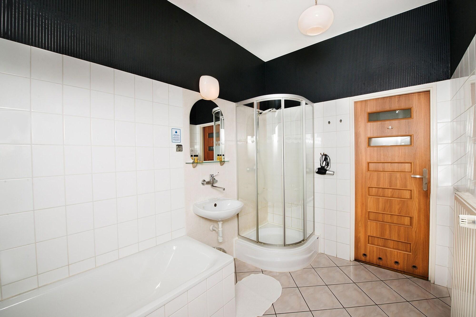 Mikolaj 3* Краків