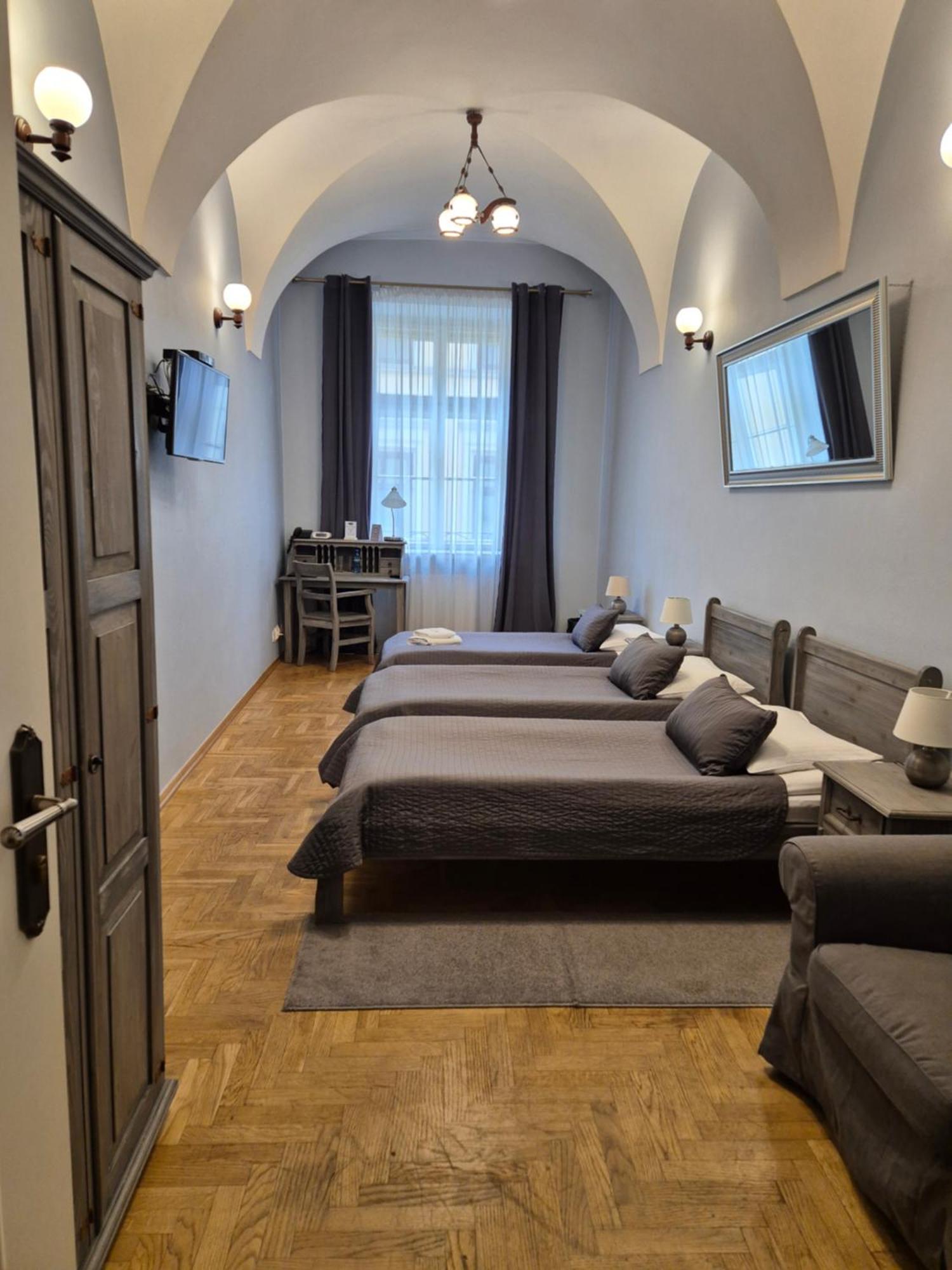 Mikolaj 3* Cracovia