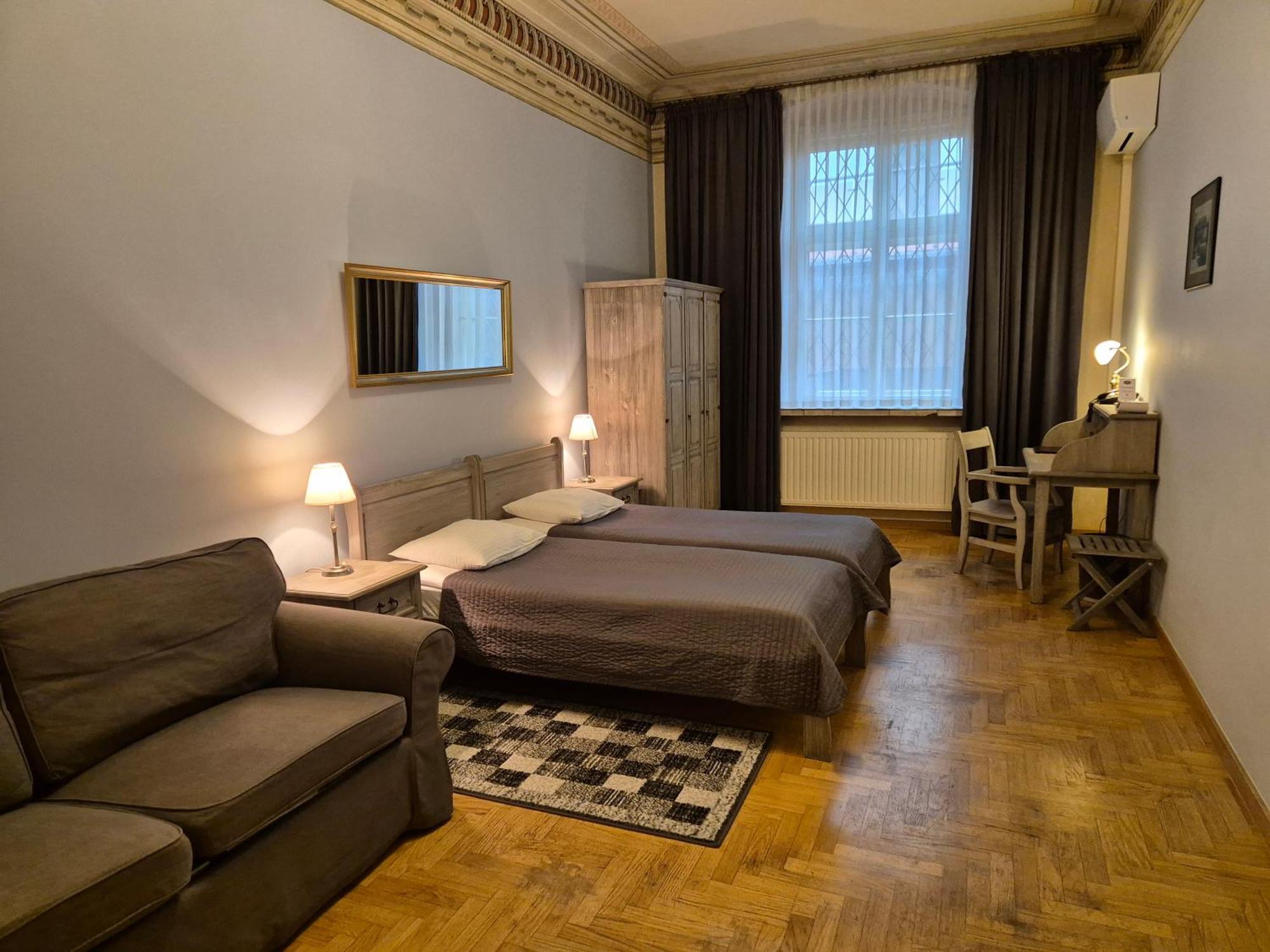 Hotel Mikołaj 3*